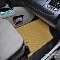 Автомобильные коврики EVA на Dodge Grand Caravan V (2007-2020) 2 ряд: кресла 1+1 убираются в пол