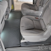 Автомобильные коврики EVA на Toyota Sienna II (2003-2010)