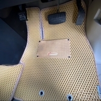 Коврики текстильные на Mitsubishi Delica D5 8мест пр.руль (2007->)