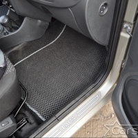 Двухслойные коврики EVA на Lada Largus I рестайл 3 ряда (2021->)